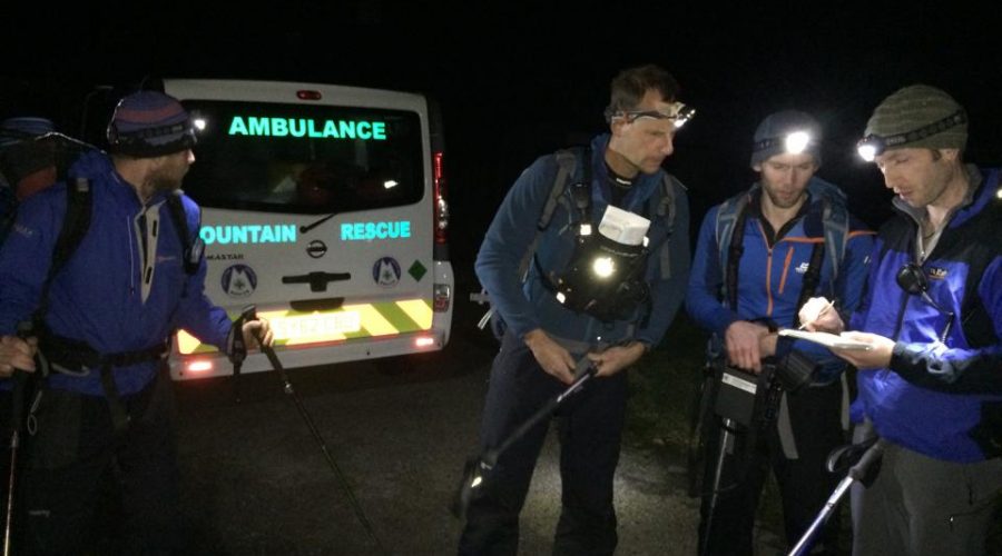 Group deploying for night search Applecross